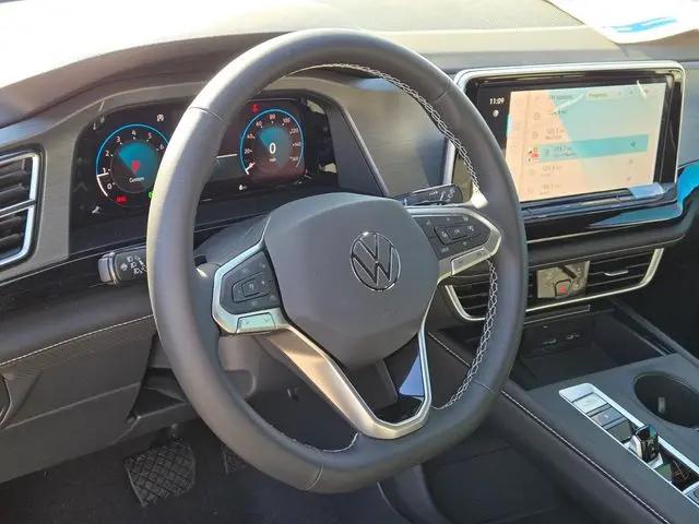 2026 Volkswagen Atlas Cross Sport SE