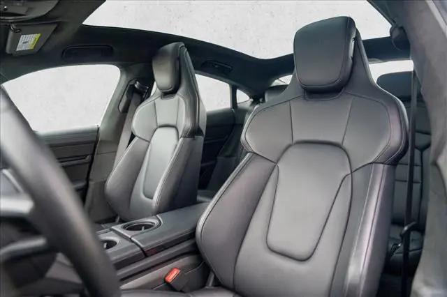 2025 Porsche Taycan Turbo S