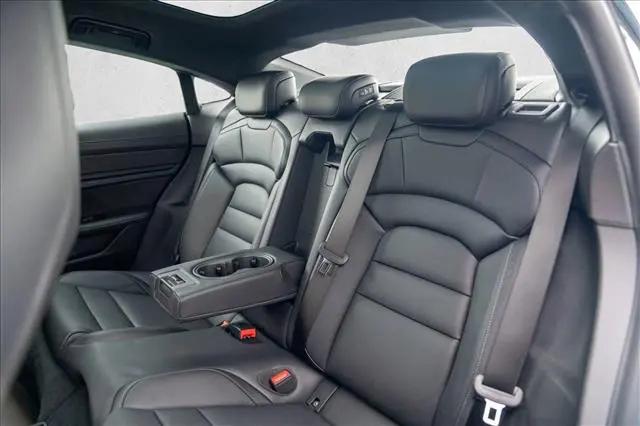 2025 Porsche Taycan Turbo S
