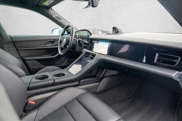 2025 Porsche Taycan Turbo S