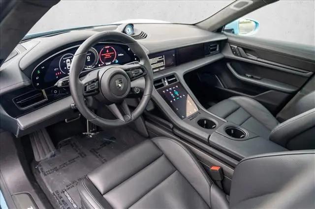 2025 Porsche Taycan Turbo S