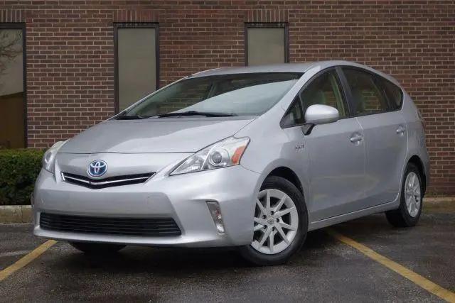 2012 Toyota Prius v Two for sale in Addison, IL