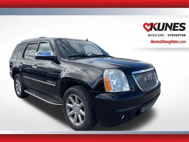 2009 GMC Yukon Denali for sale in Stoughton, WI