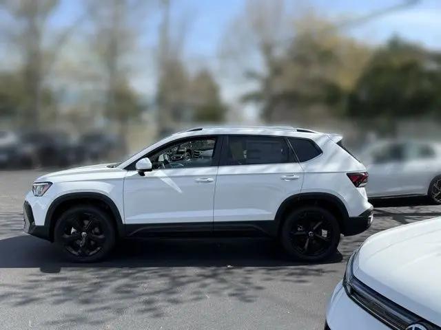2026 Volkswagen Taos SEL