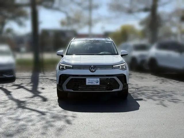 2026 Volkswagen Taos SEL