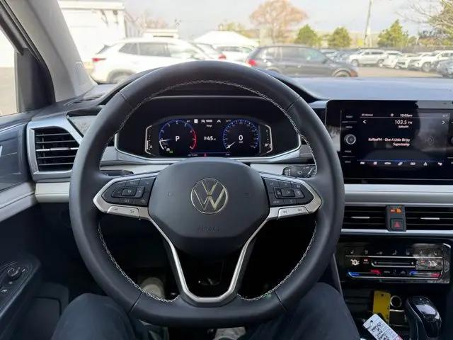 2026 Volkswagen Taos SEL