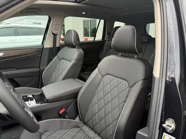 2026 Volkswagen Atlas SEL Premium R-Line
