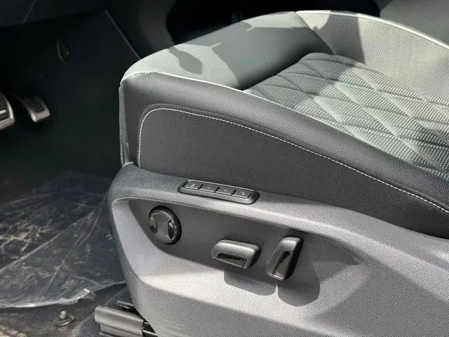 2026 Volkswagen Atlas SEL Premium R-Line