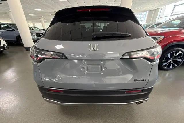 2025 Honda HR-V 2WD Sport