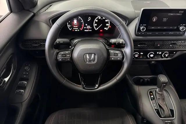 2025 Honda HR-V 2WD Sport
