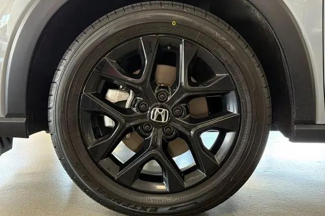 2025 Honda HR-V 2WD Sport