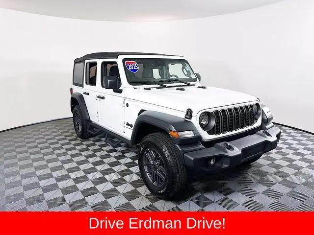 2025 Jeep Wrangler 4-Door Summit 4x4 for sale in Cocoa, FL