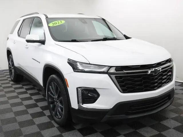 2023 Chevrolet Traverse FWD RS for sale in Bay City, MI