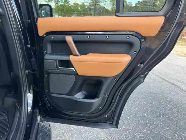 2021 Land Rover Defender 110 X