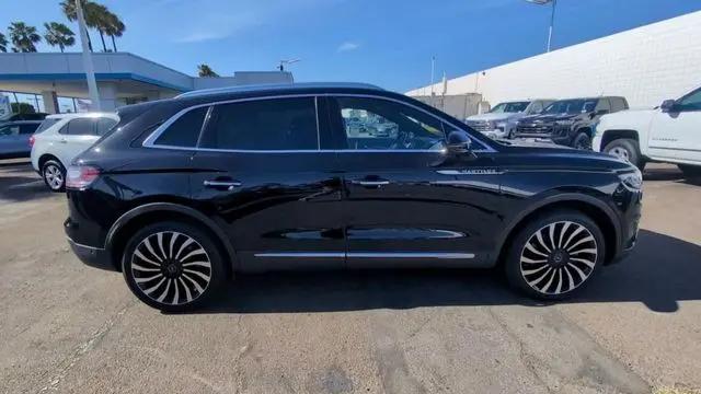 2019 Lincoln Nautilus Black Label