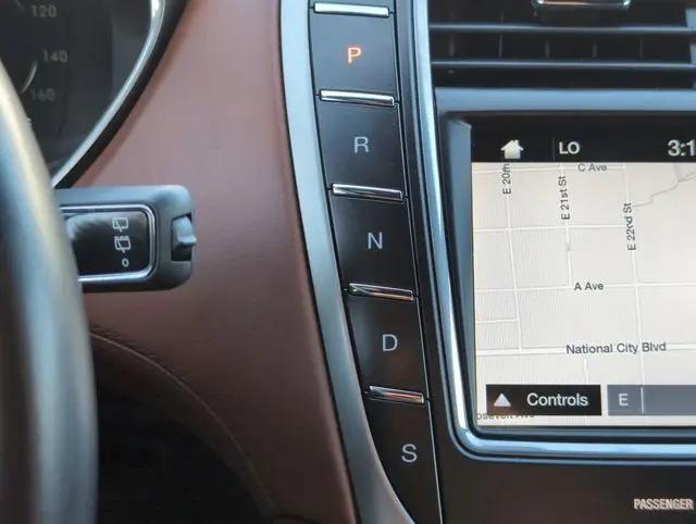 2019 Lincoln Nautilus Black Label