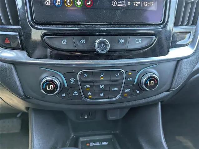 2023 Chevrolet Traverse AWD LT Leather