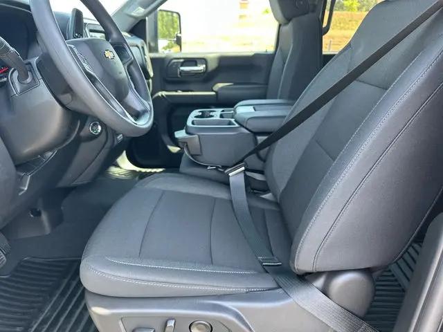 2026 Chevrolet Silverado 2500HD Crew Cab, Standard Bed, WT, 4WD