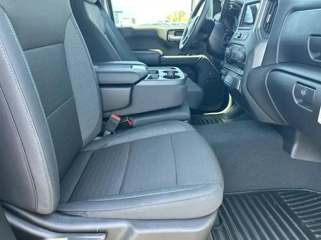 2026 Chevrolet Silverado 2500HD Crew Cab, Standard Bed, WT, 4WD