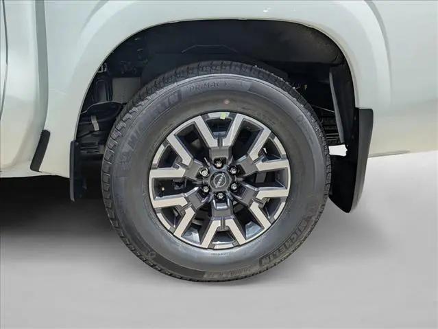 2026 Nissan Frontier Crew Cab SV 4x2