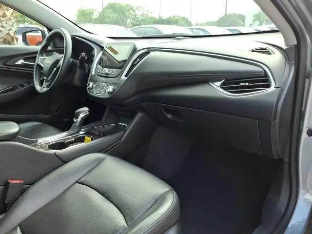 2024 Chevrolet Malibu FWD 2LT