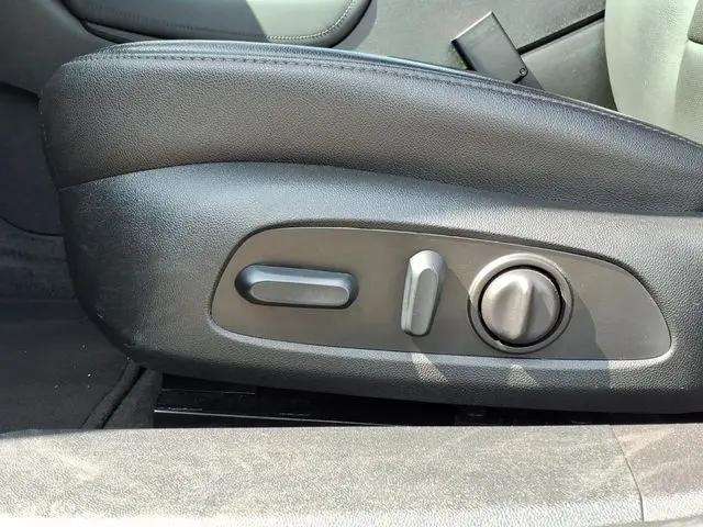 2024 Chevrolet Malibu FWD 2LT