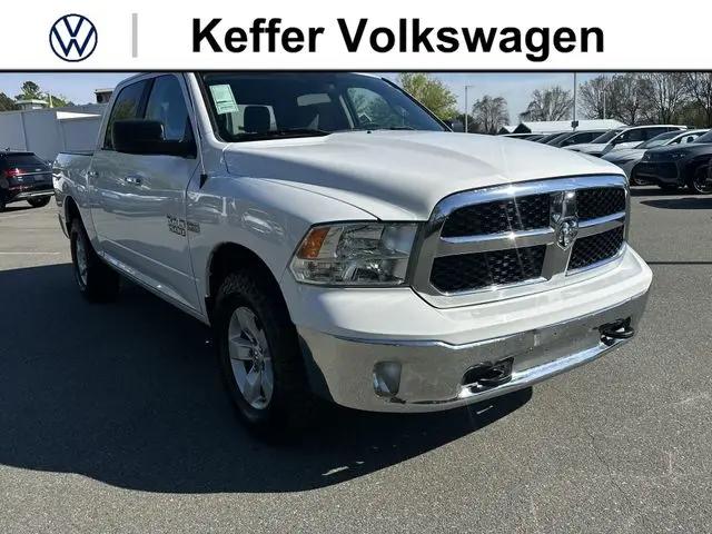 2018 Ram 1500 SLT Crew Cab 4x4 5'7" Box