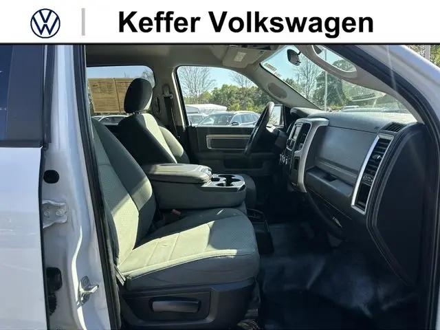 2018 Ram 1500 SLT Crew Cab 4x4 5'7" Box