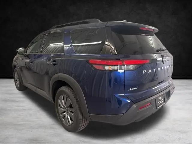 2024 Nissan Pathfinder SV FWD