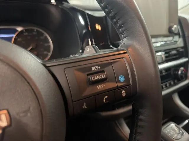 2024 Nissan Pathfinder SV FWD