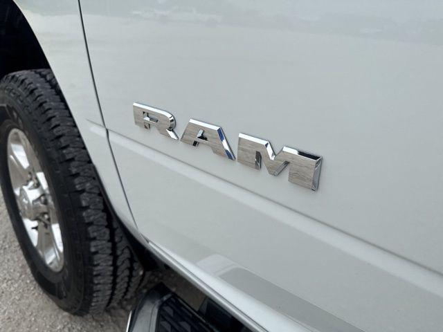 2024 Ram 2500 Big Horn Crew Cab 4x4 8' Box