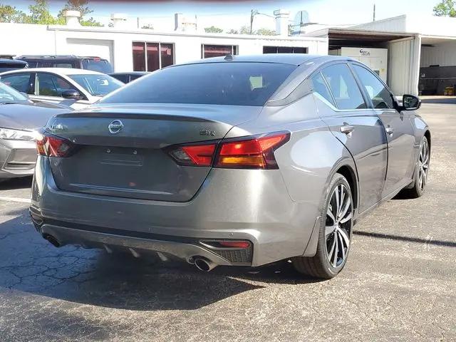 2020 Nissan Altima SR FWD