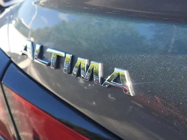 2020 Nissan Altima SR FWD