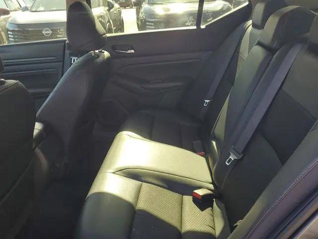 2020 Nissan Altima SR FWD