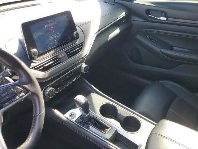 2020 Nissan Altima SR FWD