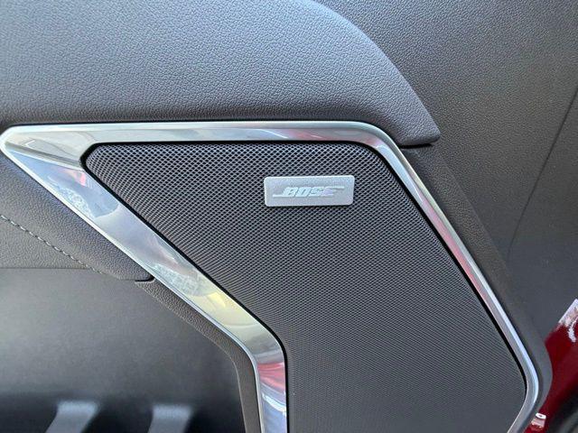 2026 GMC Sierra 1500 Crew Cab, Standard Bed, SLT, 4WD