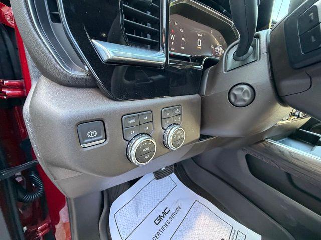 2026 GMC Sierra 1500 Crew Cab, Standard Bed, SLT, 4WD