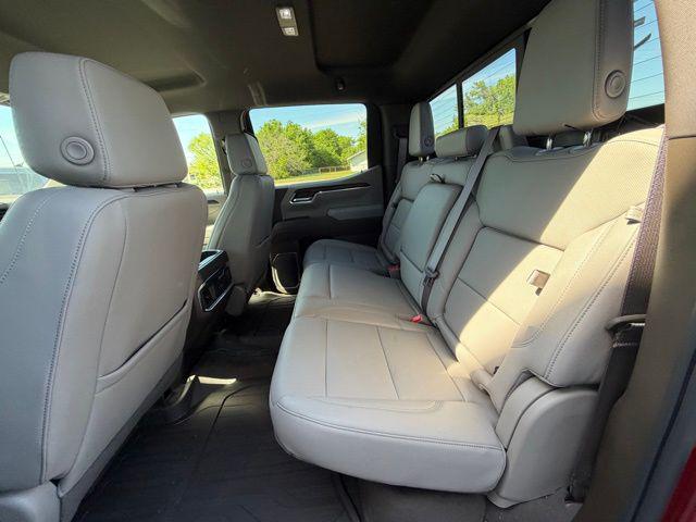 2026 GMC Sierra 1500 Crew Cab, Standard Bed, SLT, 4WD