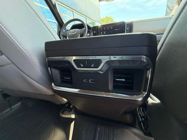 2026 GMC Sierra 1500 Crew Cab, Standard Bed, SLT, 4WD