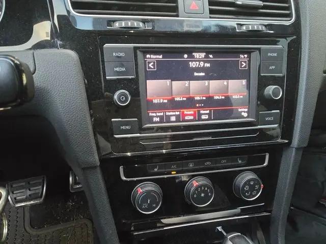 2020 Volkswagen Golf GTI 2.0T S