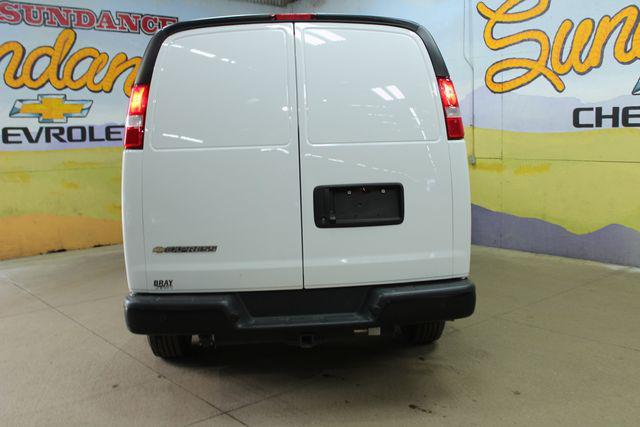 2024 Chevrolet Express Work Van