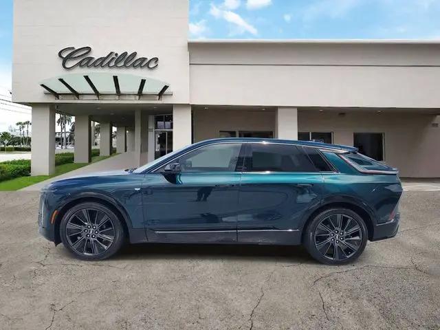 2024 Cadillac iQ Sport w/1SK
