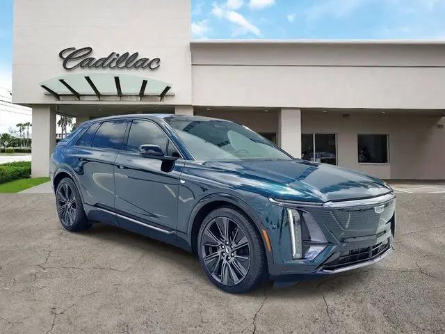 2024 Cadillac iQ Sport w/1SK