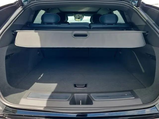 2024 Cadillac iQ Sport w/1SK