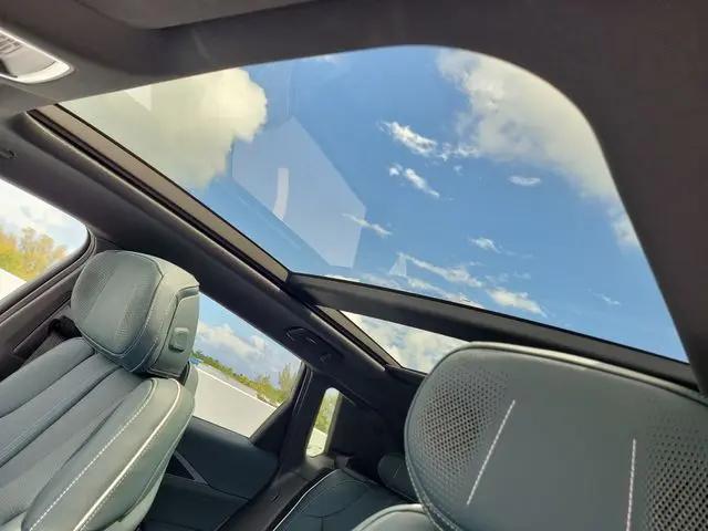 2024 Cadillac iQ Sport w/1SK