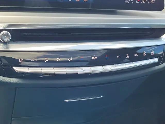 2024 Cadillac iQ Sport w/1SK