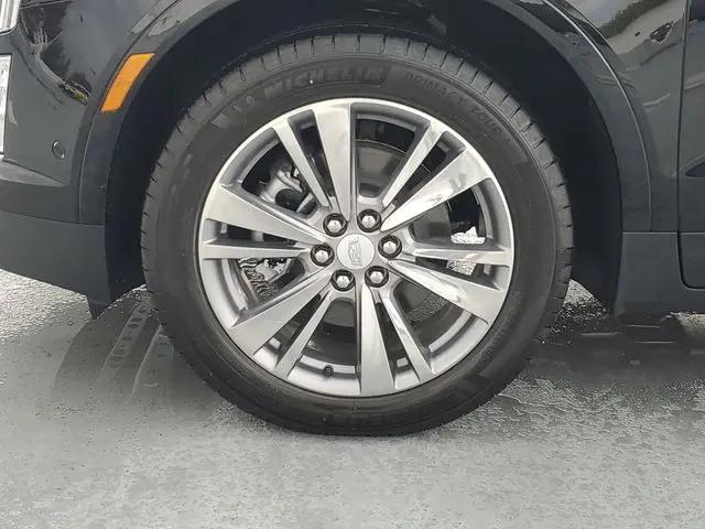 2026 Cadillac XT5 Premium Luxury FWD