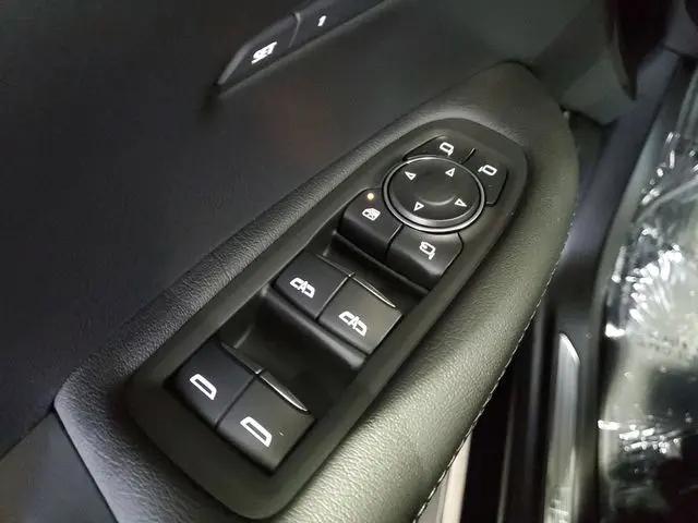 2026 Cadillac XT5 Premium Luxury FWD