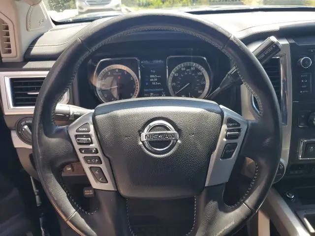 2019 Nissan Titan PRO-4X