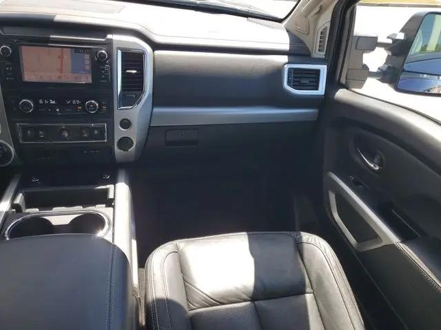 2019 Nissan Titan PRO-4X